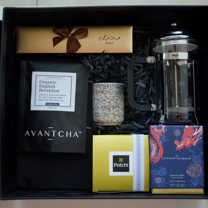 Luxury Diwali hampers, premium Diwali gifts, personalized Diwali hampers, festive gift sets, Diwali corporate hampers.