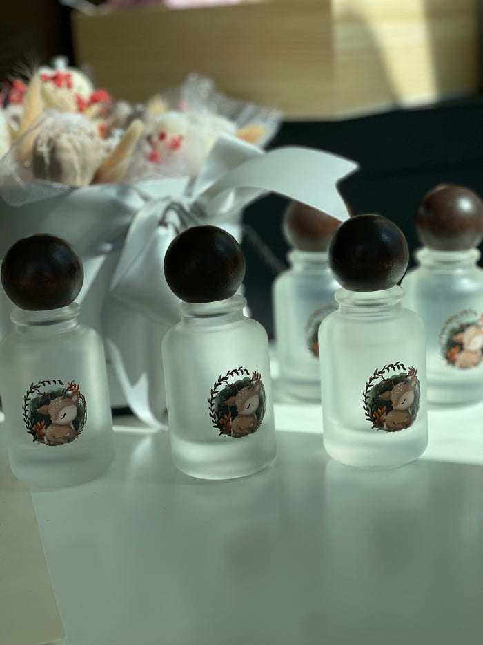 perfume giveaways dubai abudhabi