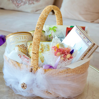 wedding hampers Dubai